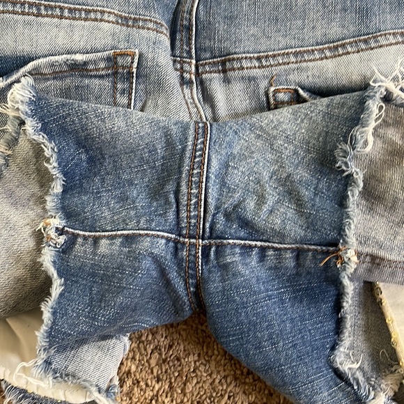 American Eagle hi rise festival shorts size 14 like new - Picture 4 of 4